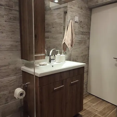 Alice's Art House * Кавала